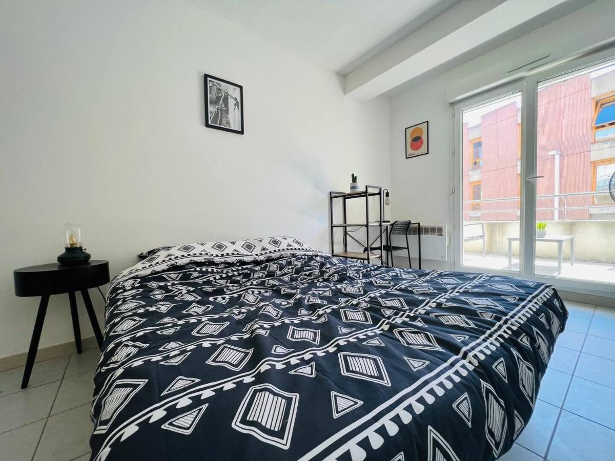 Studio Le 2, Free Parking, Free Wifi, Transports Lägenhet Nîmes Exteriör bild