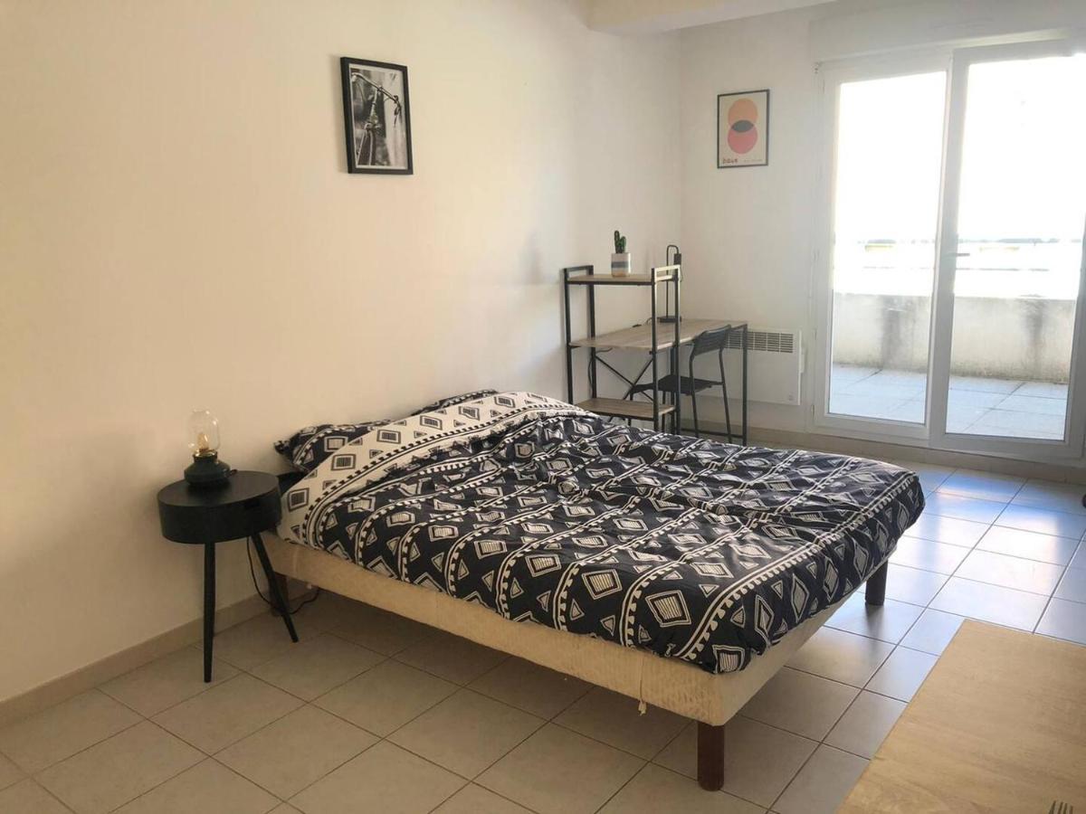 Studio Le 2, Free Parking, Free Wifi, Transports Lägenhet Nîmes Exteriör bild